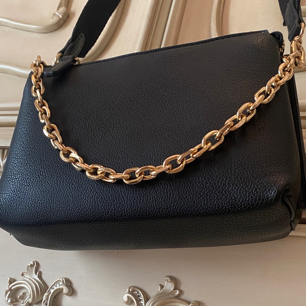Mango Black Crossbody Bag with Gold Chain - Picture 4 of 4